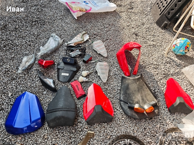 части от Ducati 2007, снимка 4 - Аксесоари и консумативи - 51887884