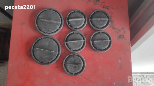Продавам - капачки за фарове на Мерцедес