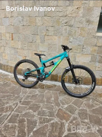 Santa cruz nomad
