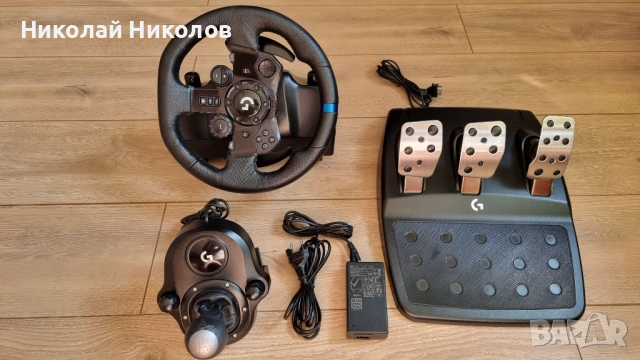 LOGITECH  Trueforce G923 racing wheel и pedals, LOGITECH driving force shifter, снимка 11 - Джойстици и геймпадове - 53733306