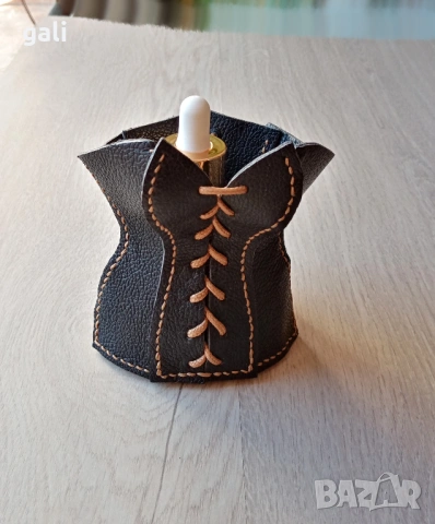 Черен кожен моливник ръчно изработен - за моливи четки инструменти, снимка 9 - Други - 53166662