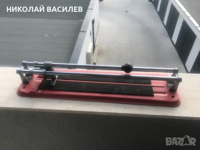 Машинка  за плочки  55  сантиметра  .