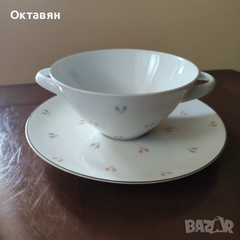 Порцеланови купички/купи с дръжки, снимка 5 - Сервизи - 53300137