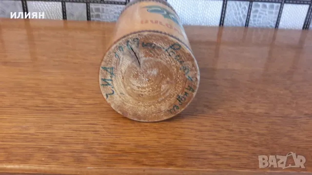 Дървена поставка за шише 