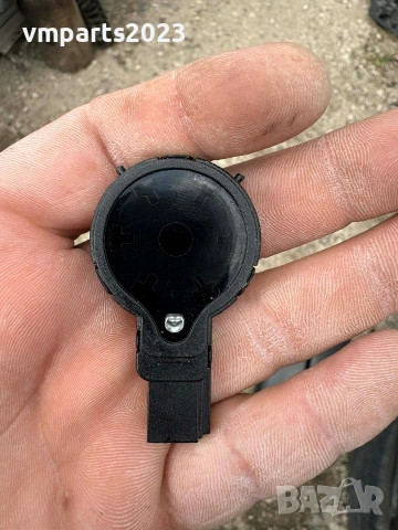 Сензор за дъжд Audi A8 D4, снимка 2 - Части - 53762681