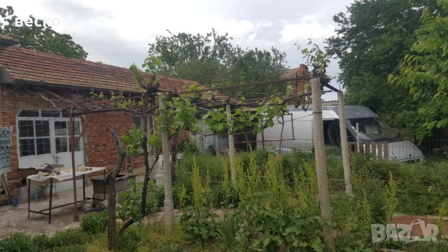 продавам къща в село червенци от собственик, снимка 2 - Къщи - 52585938