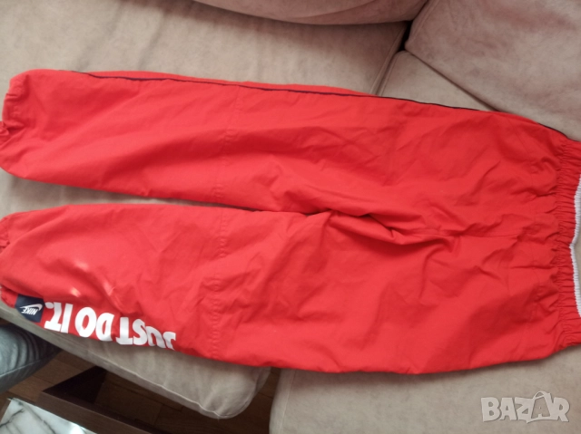 Долнище Nike , снимка 4 - Детски анцузи и суичери - 52605802