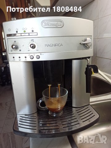 Кафеавтомат Делонги Магнефика, работи добре и прави супер кафе  , снимка 2 - Кафемашини - 41794882
