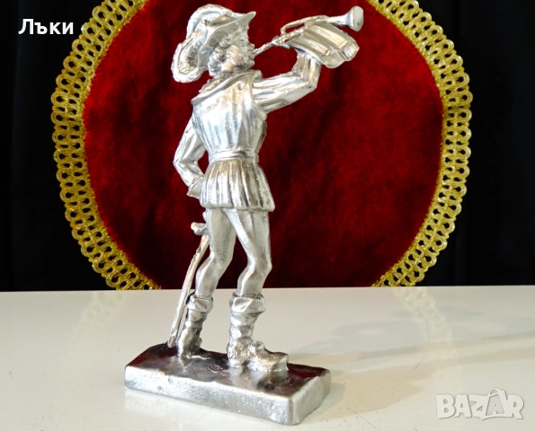 Калаена статуетка Ловец по Le Sonneur d’Olifant на Antonin Marie Moine. , снимка 6 - Статуетки - 52495753