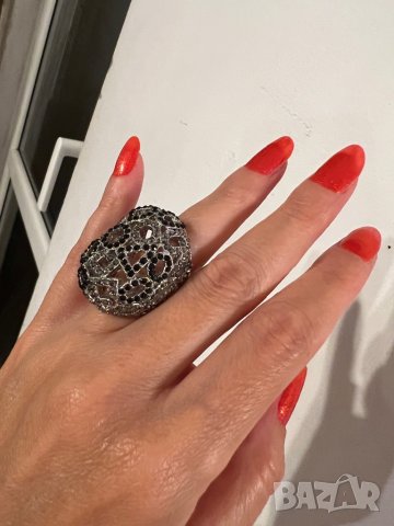 Уникален пръстен с кристали, снимка 2 - Пръстени - 41699490