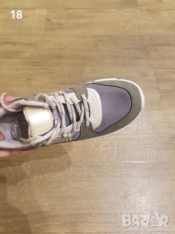 Обувки, снимка 2 - Дамски ежедневни обувки - 41492047