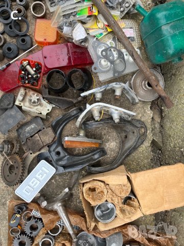 Части за москвич /АЗЛК, снимка 9 - Части - 40717239