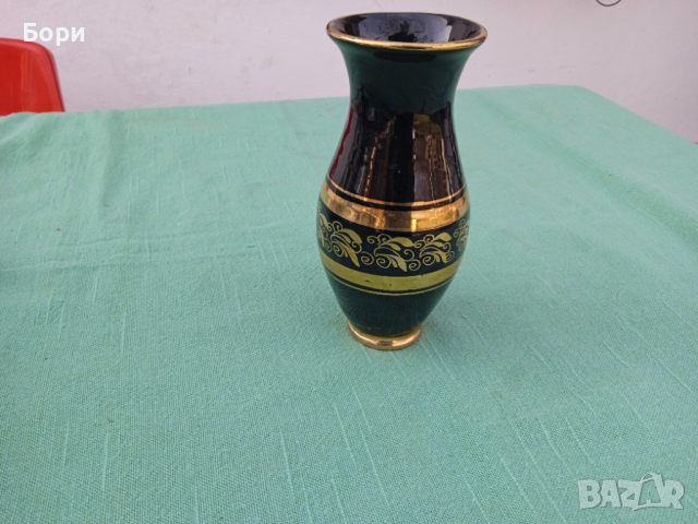 Стара керамична ваза 