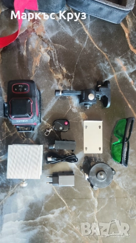 Зелен Лазерен нивелир 360° 4D батерия 5.2 Ah, снимка 4 - Измервателни инструменти - 51731711