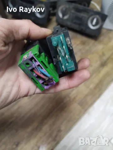 Бутон Подгрев Седалка Фолксваген Пасат Б5 VW Volkswagen Passat B5 3B0 963 564, снимка 5 - Части - 48199525