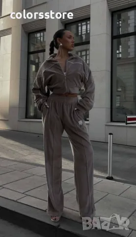 Дамски кадифен сет MOOD cappuccino