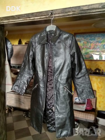 Кожено дълго манто-перфектно с-ние, снимка 2 - Палта, манта - 39282210