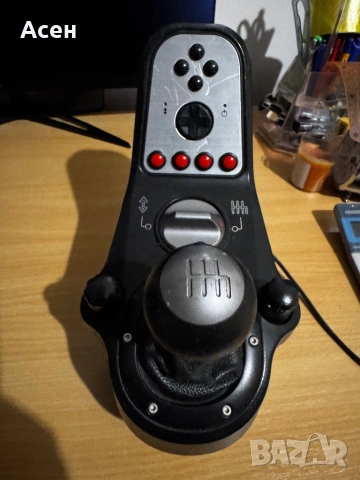 Logitech g27 + shifter, снимка 4 - Джойстици и геймпадове - 53854175