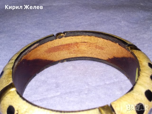 СТАРА ДЪРВЕНА РЯДКА РЪЧНА ИЗРАБОТКА РЕТРО ГРИВНА с БРОНЗОВИ ЕЛЕМЕНТИ 70011, снимка 11 - Антикварни и старинни предмети - 41202153