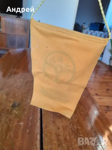 Старо флагче КАТ,СГУ на МВР, снимка 4 - Други ценни предмети - 48309816