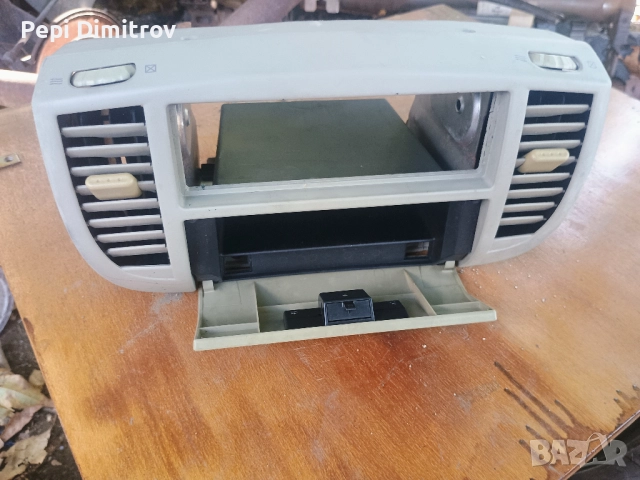 Централни въздуховоди Nissan Micra III Hatchback (01.2003 - 06.2010), снимка 3 - Части - 51706210