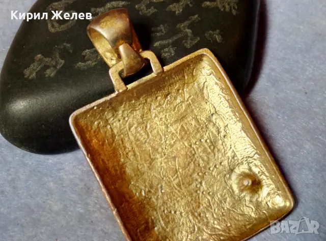 РАЗКОШЕН СТАР ЕМАЙЛИРАН ПОЗЛАТЕН МЕСИНГОВ ВИНТИДЖ АРТ МЕДАЛЬОН с ФАСЕТИРАН ГРАНАТ 60731, снимка 7 - Антикварни и старинни предмети - 48818847