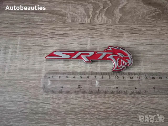 SRT Hellcat сребристо с червено емблема дясна, снимка 5 - Аксесоари и консумативи - 47977582