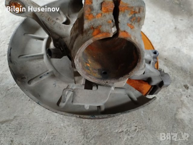 ШЕНКЕЛ ГЛАВИНА+огледален диск  десен ЗА VOLKSWAGEN GOLF 5 1.9TDI-2005 г, снимка 4 - Части - 40165287