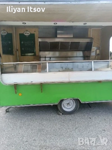 Оборудвана мобилна кухня