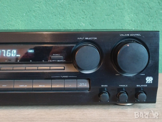 Качествен стерео ресивър Kenwood. Транзисторен усилвател с вграден радио тунер., снимка 3 - Ресийвъри, усилватели, смесителни пултове - 52735365