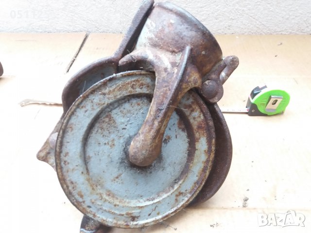 отлично работеща машинка за мелене на царевица , снимка 12 - Антикварни и старинни предмети - 34511721