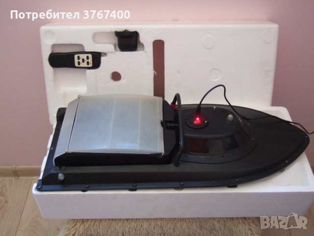 Лодка за захранка JABO 2