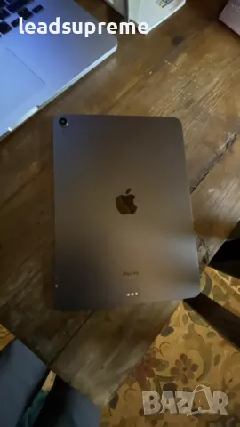 apple ipad air 5th gen a2588 -   за части