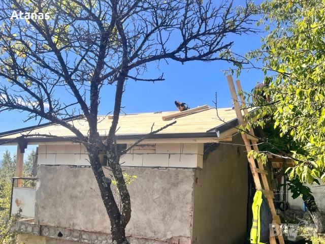 Продавам къща в с.Желява , снимка 3 - Къщи - 52709012