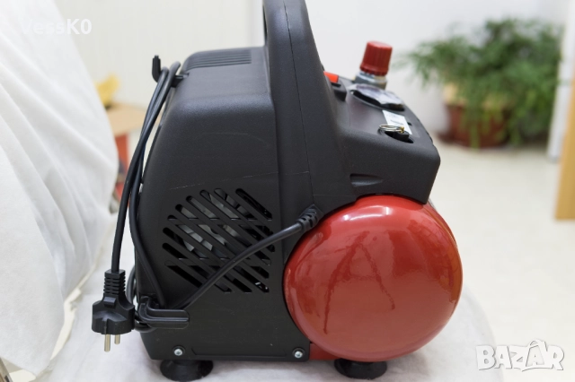 Безмаслен компресор Einhell TC-AC 190 1200W, 8 bar, 6л капацитет, снимка 5 - Компресори - 52340175