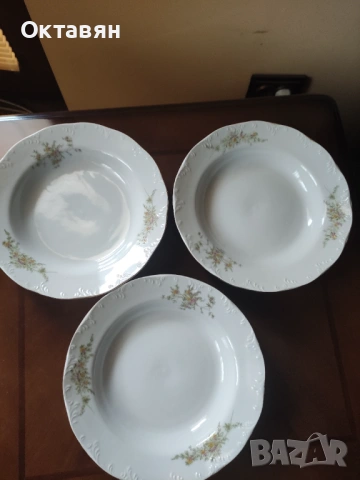 Порцеланов сервиз за хранене , снимка 9 - Сервизи - 53481216