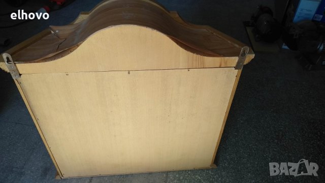 Дървен шкаф, снимка 5 - Антикварни и старинни предмети - 39738879