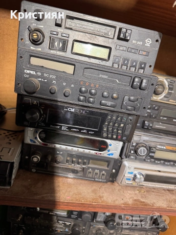 Ретро Авто Радиа, снимка 3 - Радиокасетофони, транзистори - 53524404