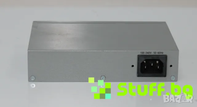 Суич Allied Telesis AT-FS705L, снимка 4 - Суичове - 49658753