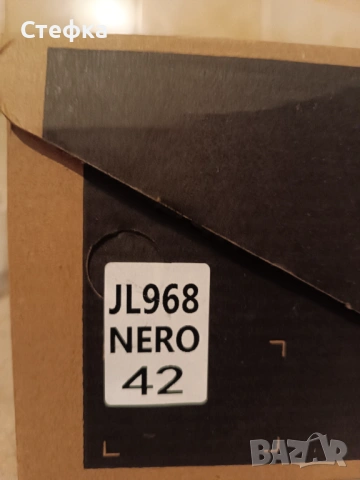 Спортни обувки, снимка 3 - Маратонки - 53595336