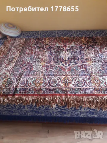 Плюшена покривка за маса, снимка 2 - Антикварни и старинни предмети - 50185820