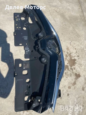 Предна маска решетка 620902271R за Renault Captur 1.5 DCI, 5sp, 90ph.,engine K9KE628, R2R01, 2018г., снимка 3 - Части - 50934913