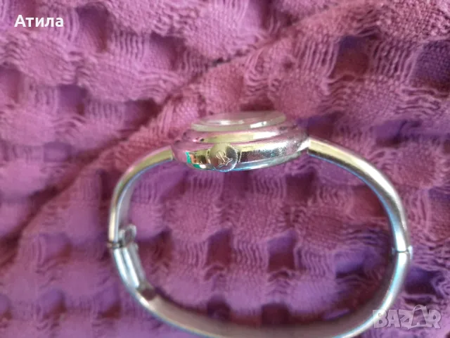 часовник гривна vulcain , снимка 5 - Дамски - 47490333