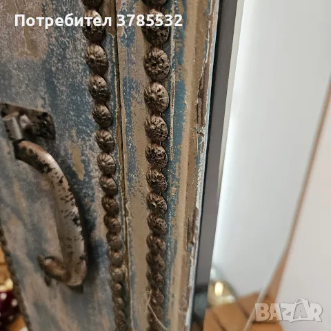 Огледало шкаф с форма на куфар , снимка 3 - Шкафове - 56248816