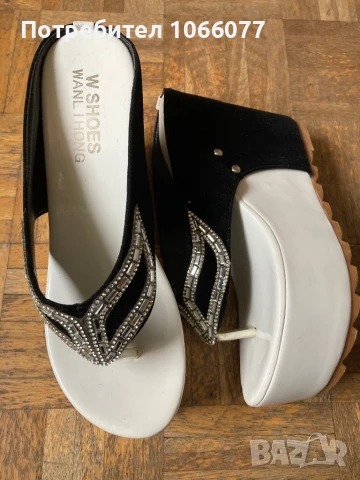 Дамски чехли от черен набук и бял лак с камъчета W Shoes, снимка 2 - Чехли - 51408144