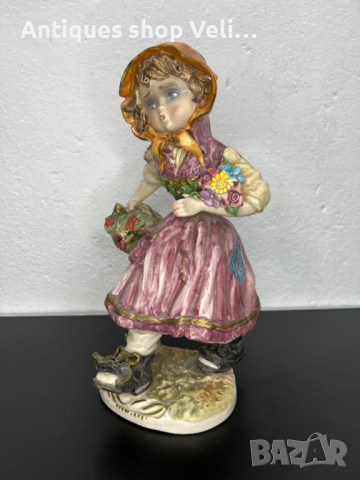 Порцеланова фигура CAPODIMONTE №5257, снимка 1