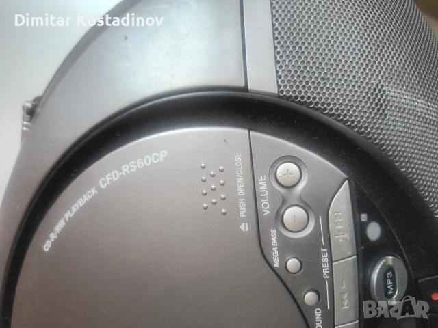 sony cfd rs60cp, снимка 3 - Радиокасетофони, транзистори - 53293395
