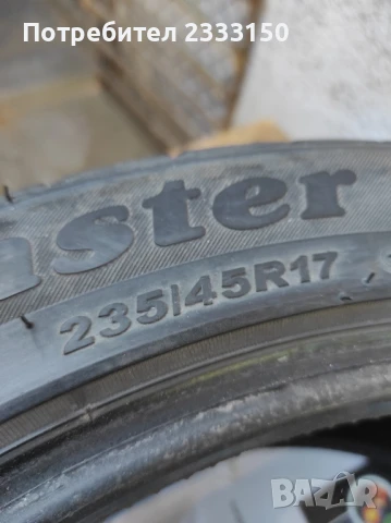 Продава запазени зимни гуми 17 цола 235 на 45 , снимка 4 - Гуми и джанти - 51406008