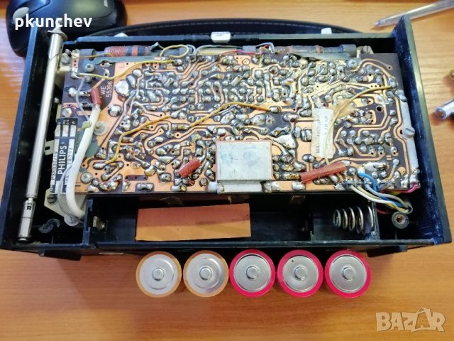 Ретро радиоприемник PHILIPS FM/MW/LW/SW, снимка 12 - Радиокасетофони, транзистори - 35860993