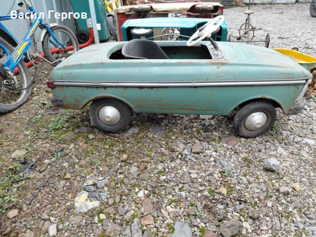 Количка с педали Москвич, снимка 5 - Колекции - 53470460